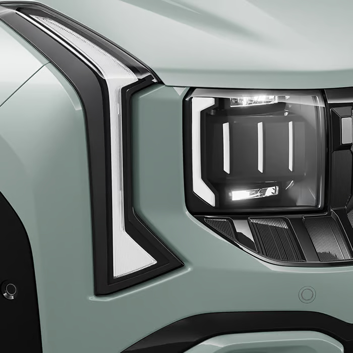 Kia Seltos intense ice cube LED projection headlamps with star map LED DRLs